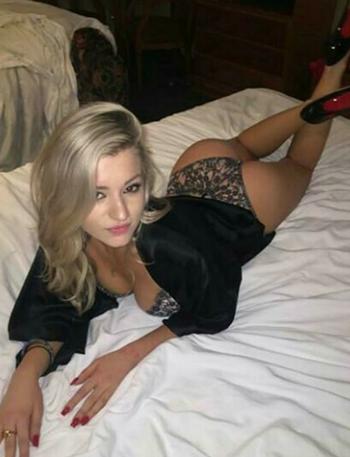 , 25  female escort, Austin