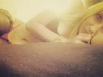 , 21  female escort, Austin