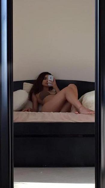 , 21  female escort, Austin