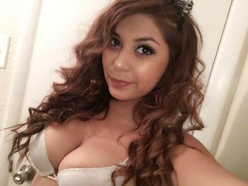 , 20 Middle Eastern female escort, Austin