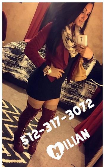 , 21  female escort, Austin