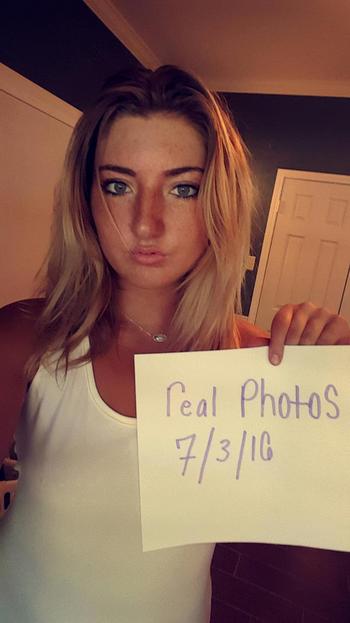 , 19  female escort, Austin