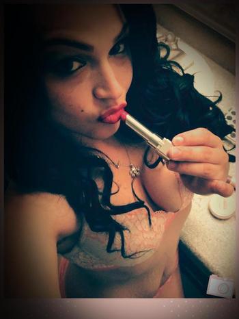 , 25 Latino/Hispanic female escort, Austin