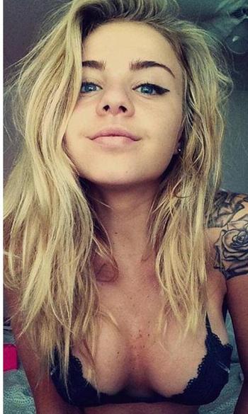 , 18  female escort, Austin