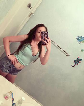 , 19  female escort, Austin