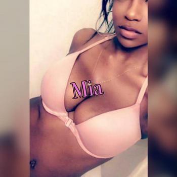 , 21  female escort, Austin