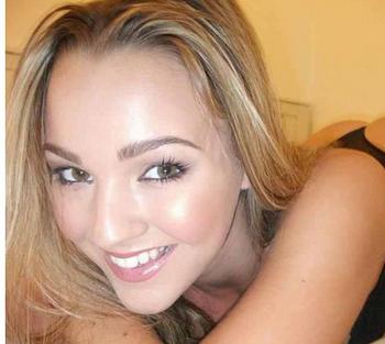 , 21  female escort, Austin