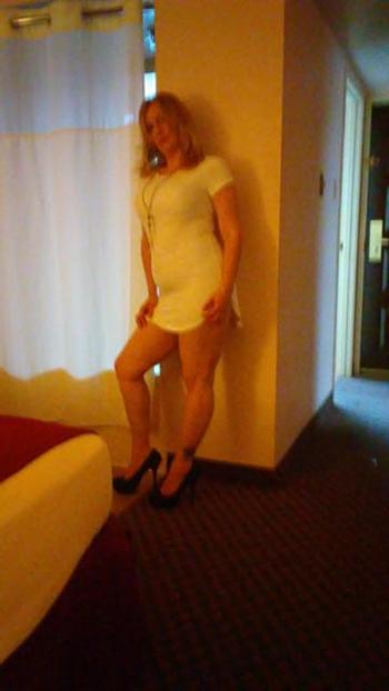 , 35  female escort, Austin