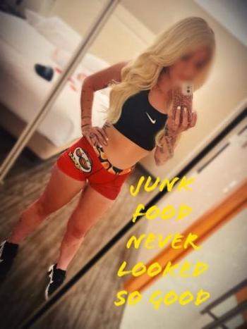 Ashlєigh, 28  female escort, Austin