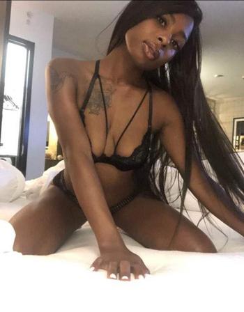 4693780464, 21 African American female escort, Austin