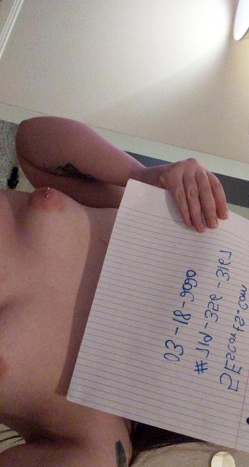Autumn99, 20 Mixed female escort, Austin