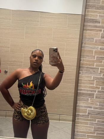 Naomi, 26  female escort, Austin