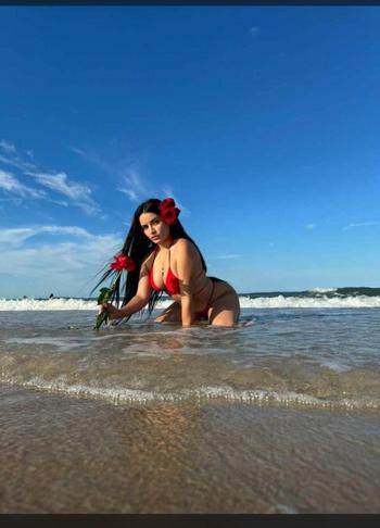 Karen , 25  female escort, Austin