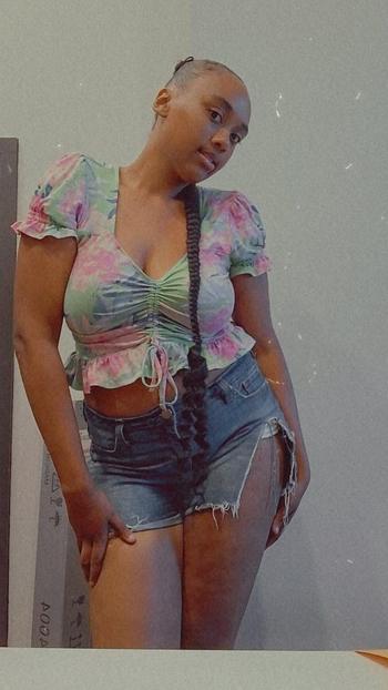 Mrs Carmel , 27  female escort, Austin