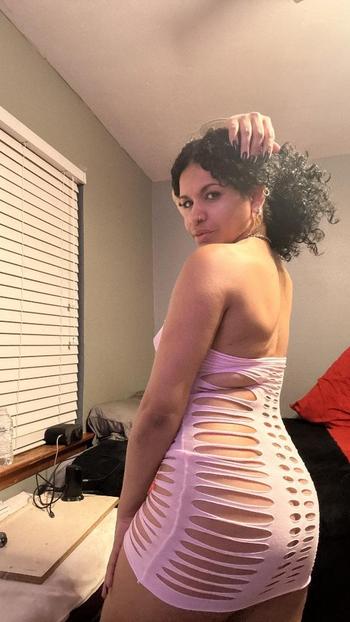 Lia, 34  female escort, Austin