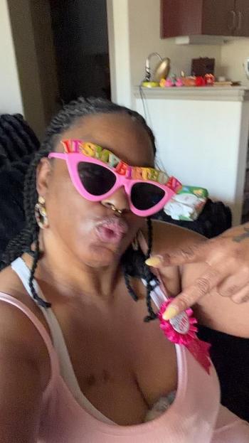 Goldie, 49  female escort, Austin