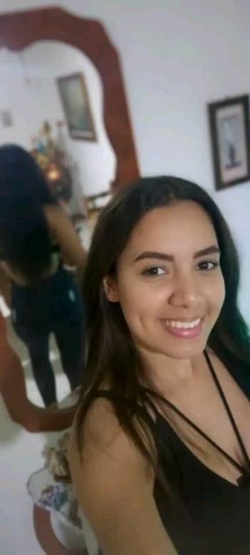Albanys , 25  female escort, Austin