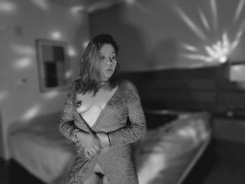 7374448214, female escort, Austin