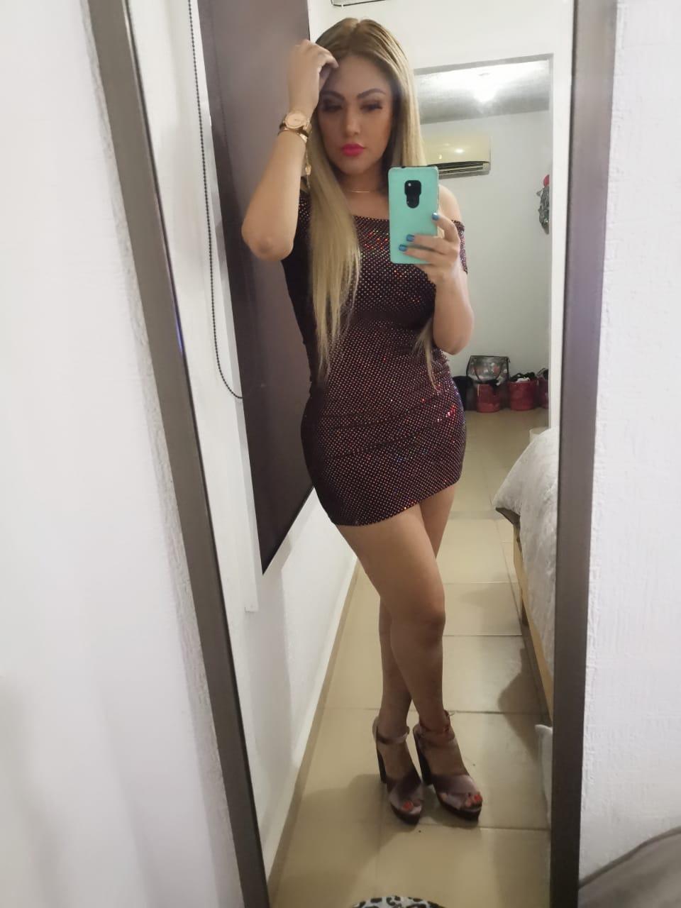 escort photo 1